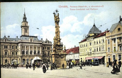 Újvidék. Ferenc József tér a Városházával