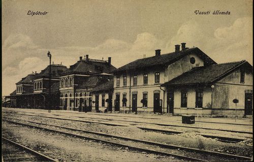 Lipótvár; Vasúti állomás