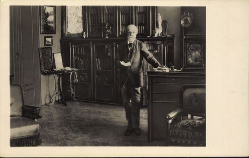 Jókai Mór dolgozószobájában (1825-1904)