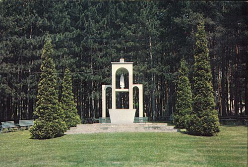 The Shrine of the Madonna of Csiksomlyó. A fatimai oltár és kegyszobor